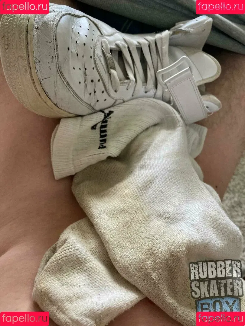 rubberskaterboy Onlyfans Photo Gallery 