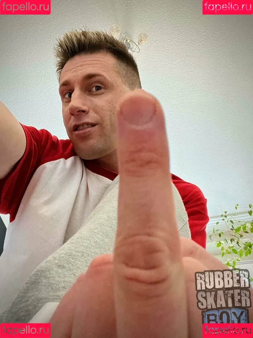 rubberskaterboy Onlyfans Photo Gallery 