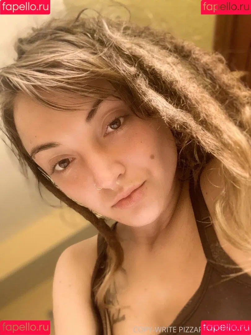 PizzaPussyPie Onlyfans Photo Gallery 