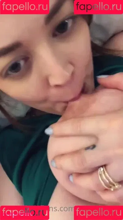 Tessa Fowler Onlyfans Photo Gallery 