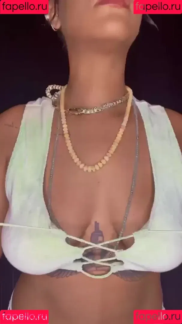 Rihanna Onlyfans Photo Gallery 