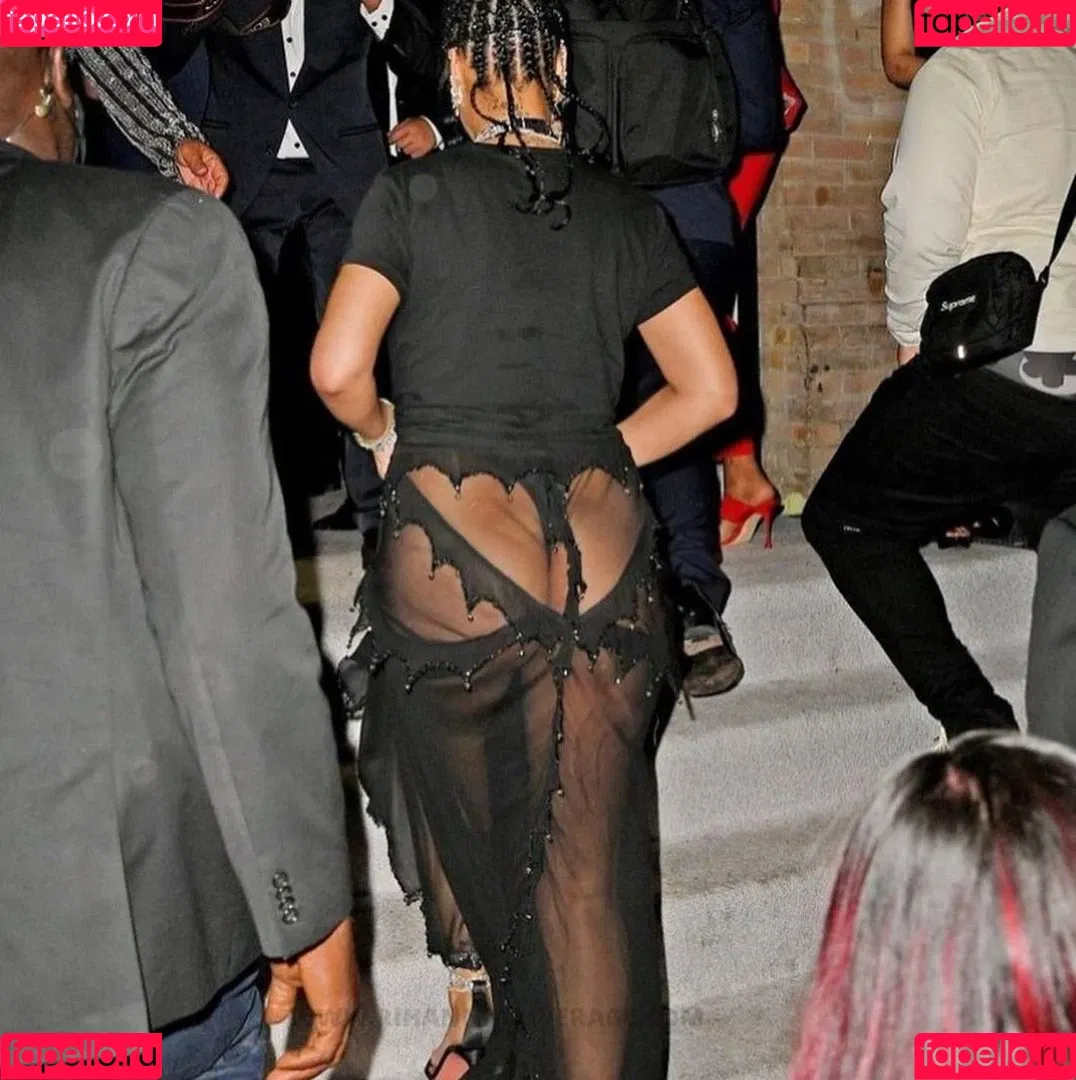 Rihanna Onlyfans Photo Gallery 