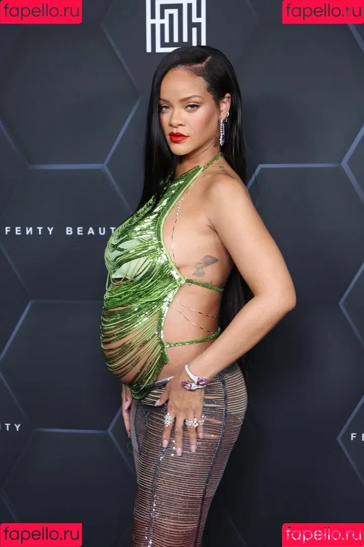 Rihanna Onlyfans Photo Gallery 