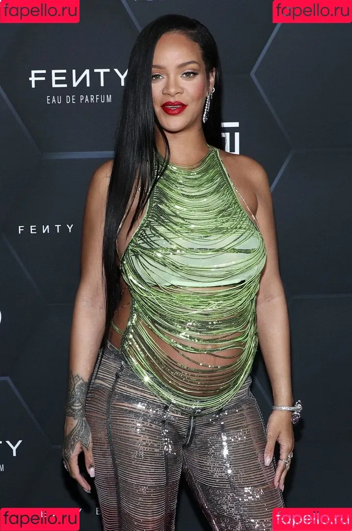 Rihanna Onlyfans Photo Gallery 