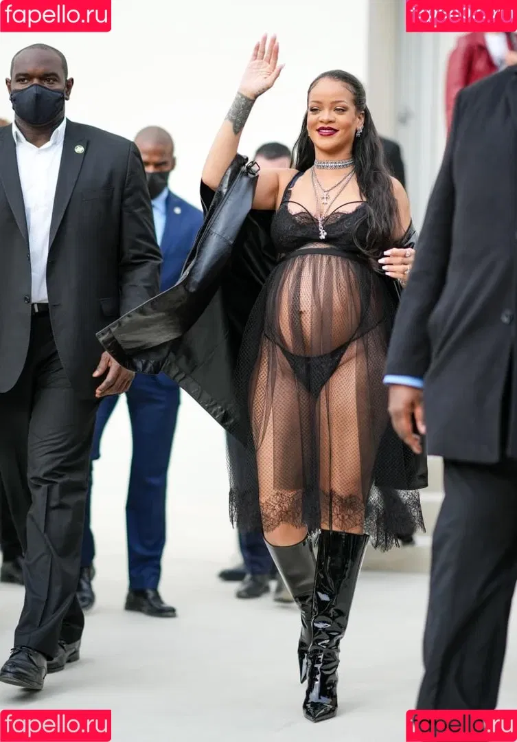 Rihanna Onlyfans Photo Gallery 