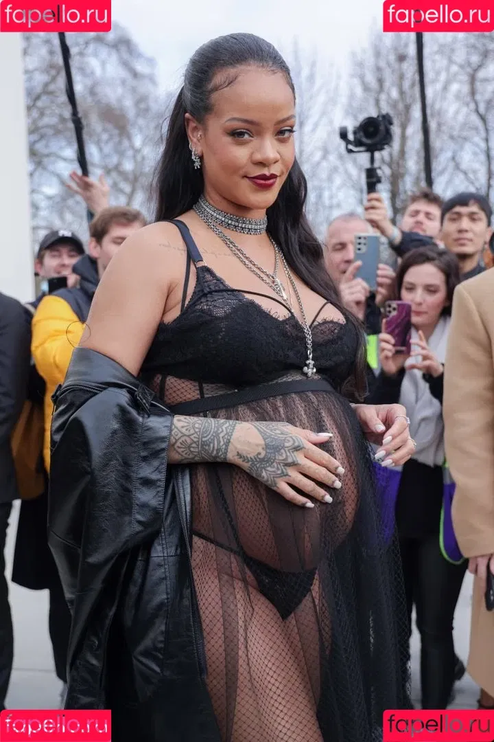 Rihanna Onlyfans Photo Gallery 