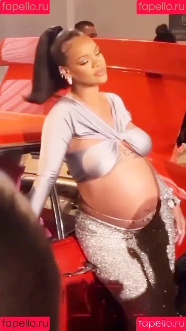 Rihanna Onlyfans Photo Gallery 