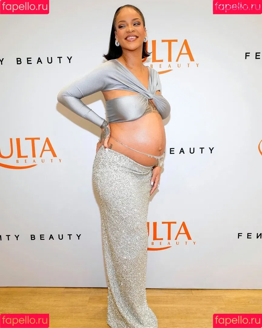 Rihanna Onlyfans Photo Gallery 