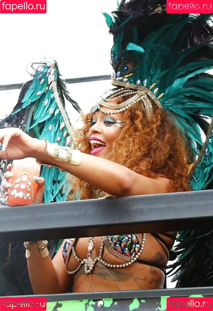 Rihanna Onlyfans Photo Gallery 