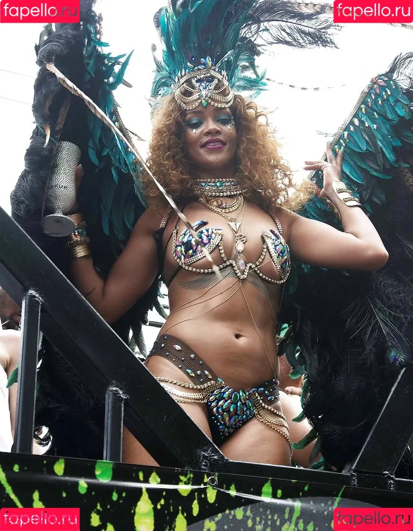 Rihanna Onlyfans Photo Gallery 