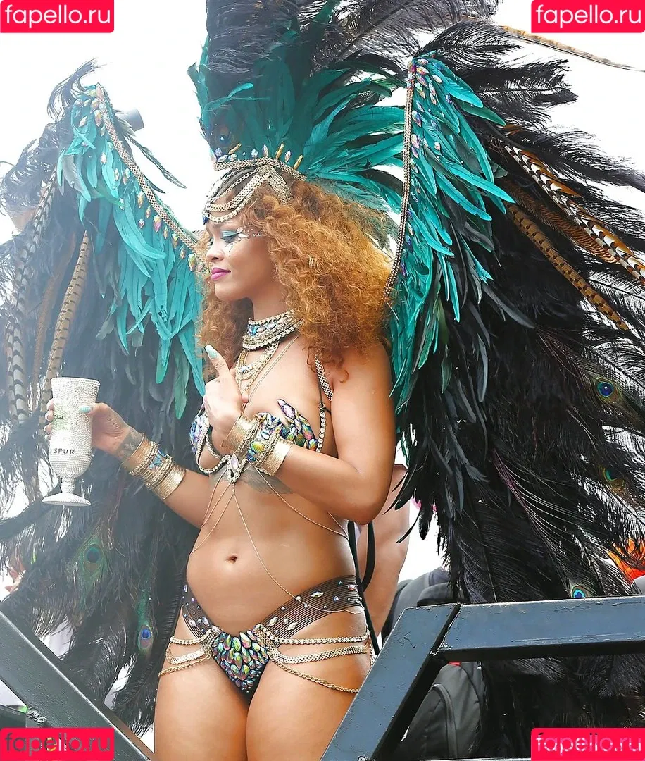 Rihanna Onlyfans Photo Gallery 