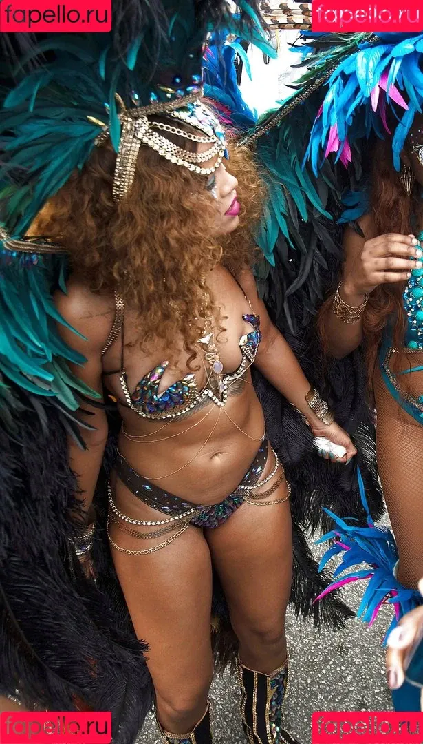 Rihanna Onlyfans Photo Gallery 