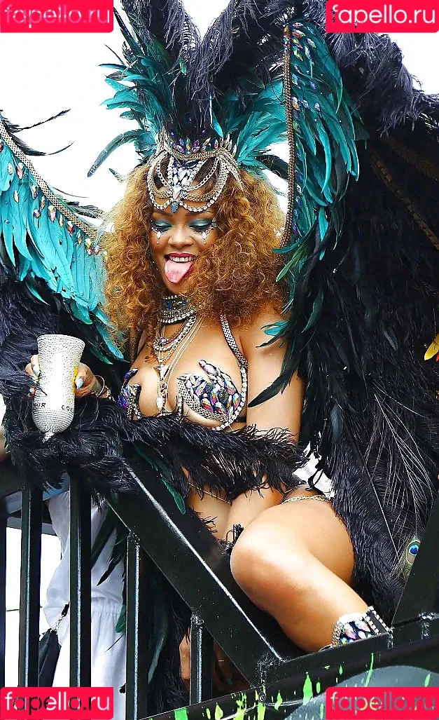 Rihanna Onlyfans Photo Gallery 