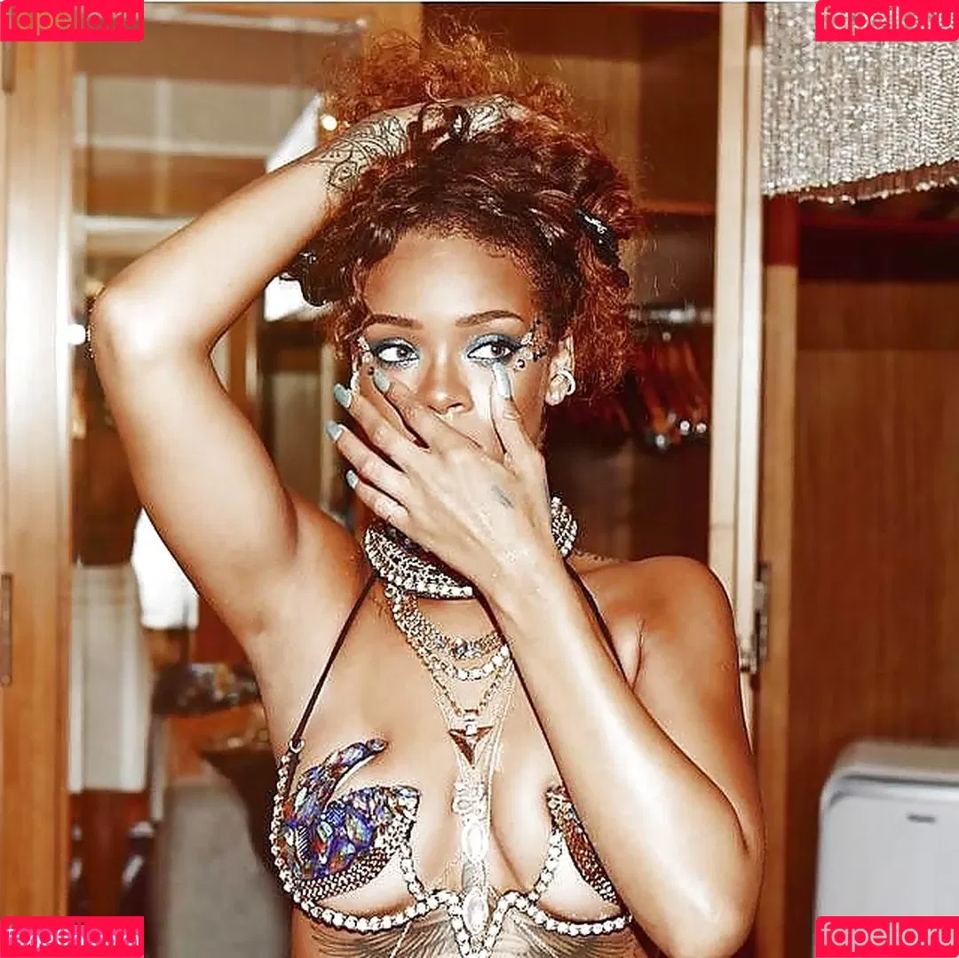 Rihanna Onlyfans Photo Gallery 