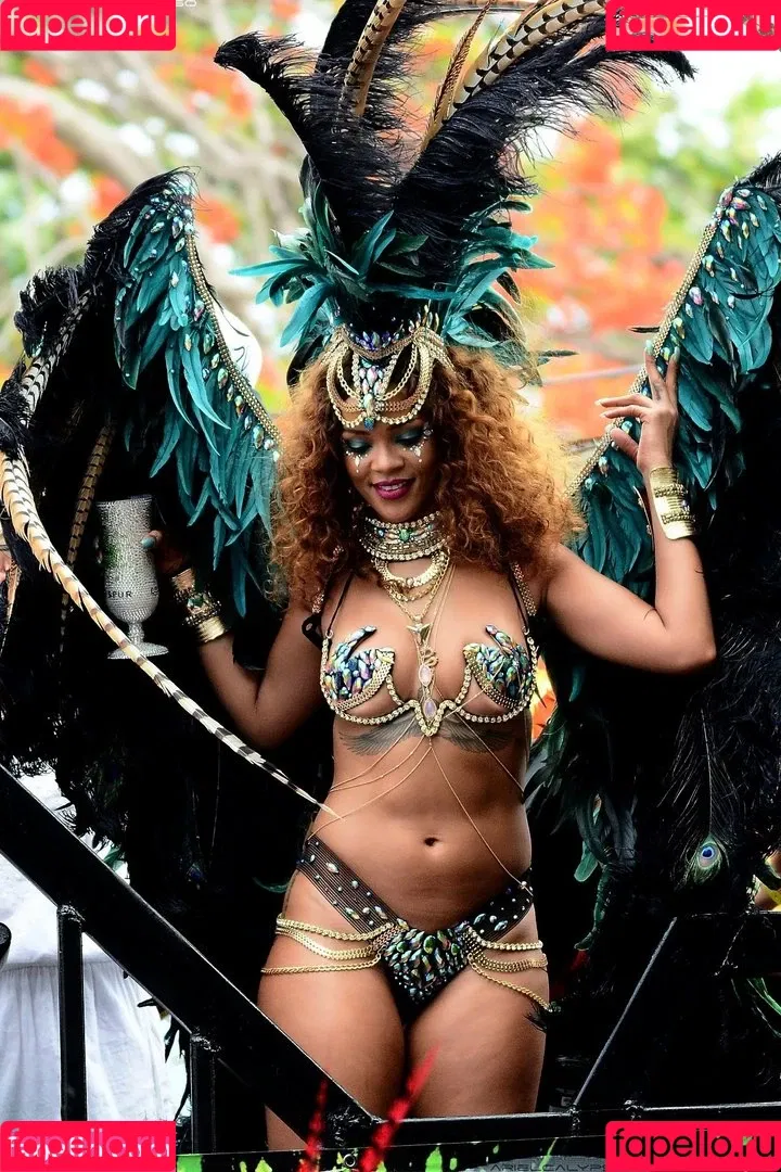 Rihanna Onlyfans Photo Gallery 