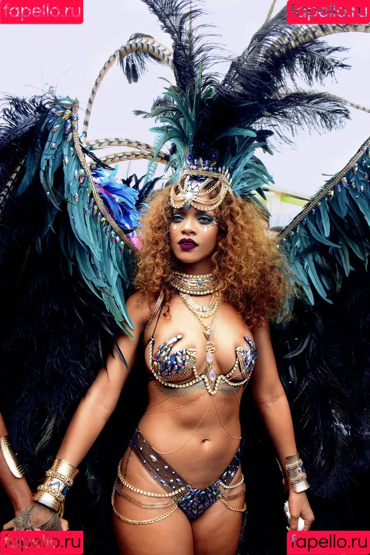 Rihanna Onlyfans Photo Gallery 