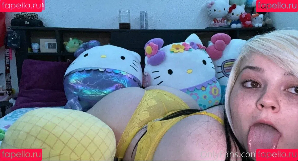 fakenips Onlyfans Photo Gallery 