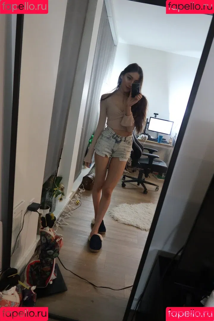 moonstreuxx Onlyfans Photo Gallery 