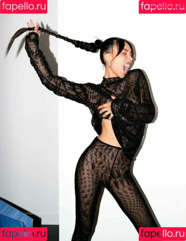 Eva Gutowski Onlyfans Photo Gallery 