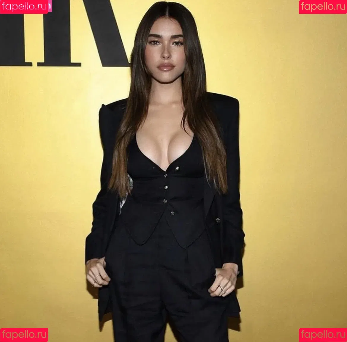 Madison Beer Onlyfans Photo Gallery 