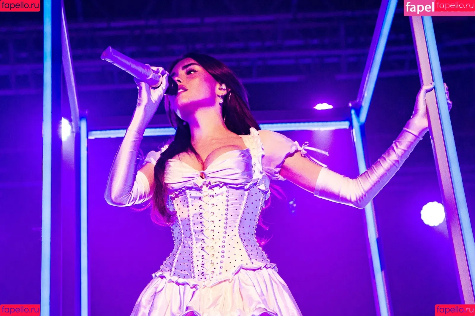 Madison Beer Onlyfans Photo Gallery 