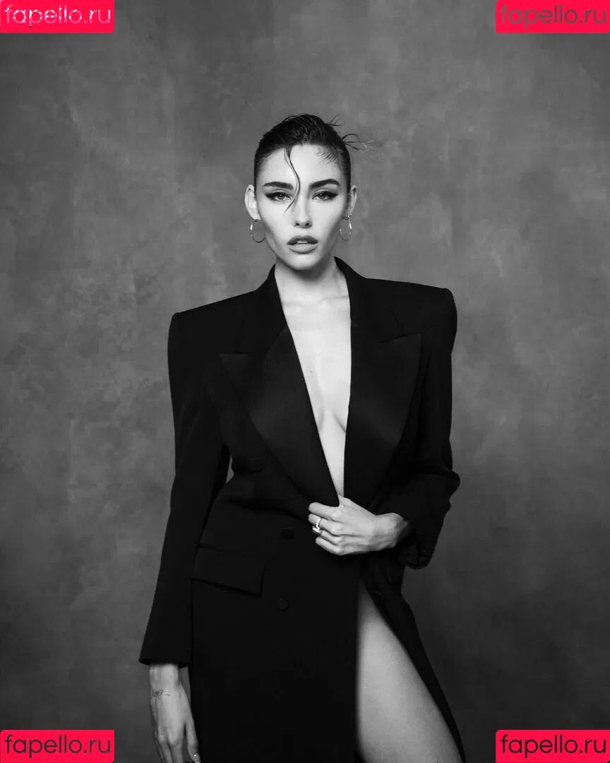 Madison Beer Onlyfans Photo Gallery 