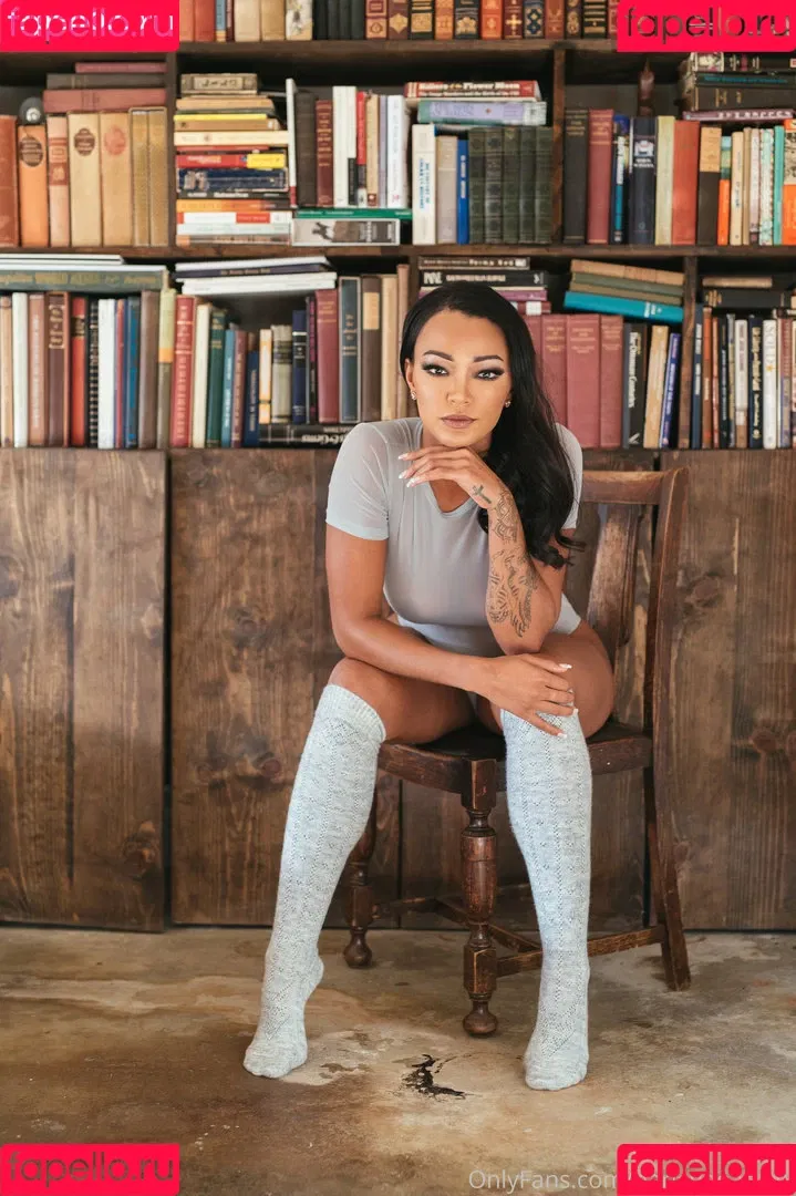 Harley Dean Onlyfans Photo Gallery 