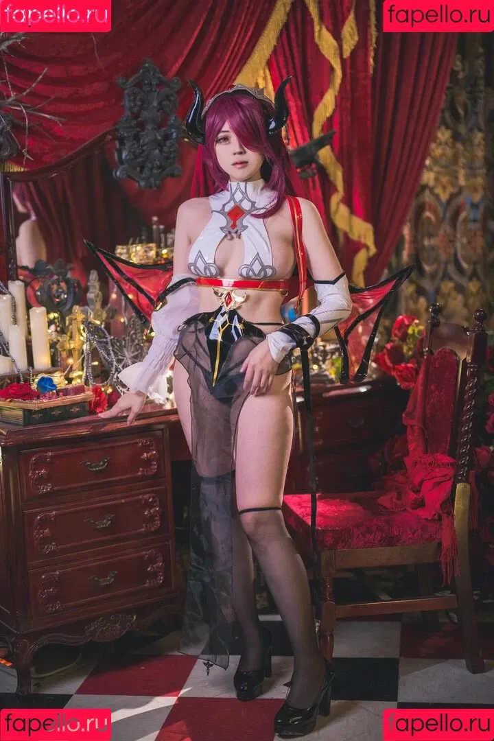 Hatori 紀奈奈 Onlyfans Photo Gallery 