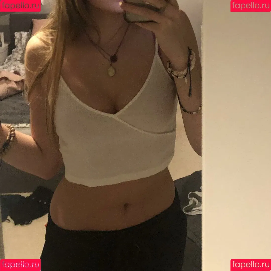 Depop Wins Onlyfans Photo Gallery 