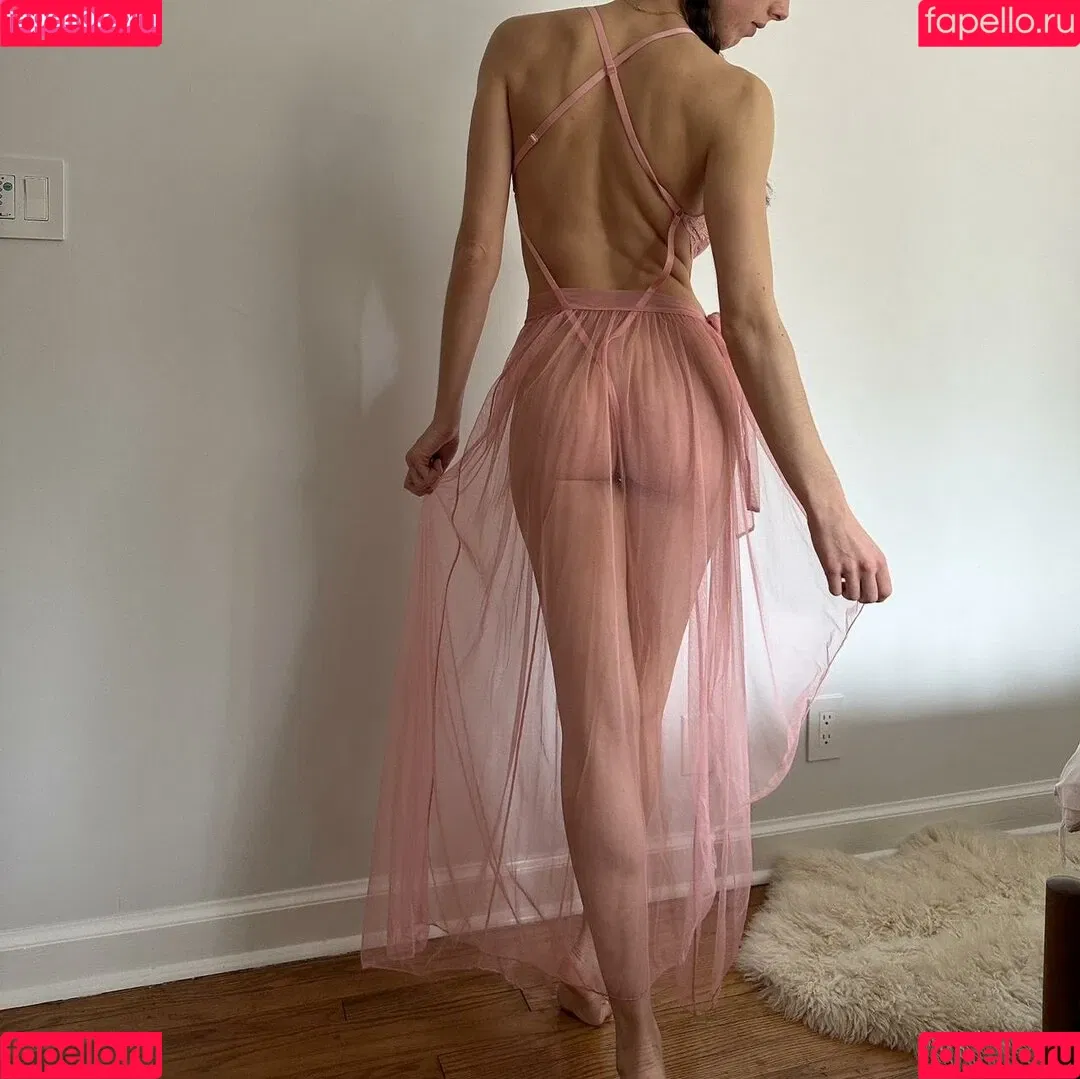 Depop Wins Onlyfans Photo Gallery 