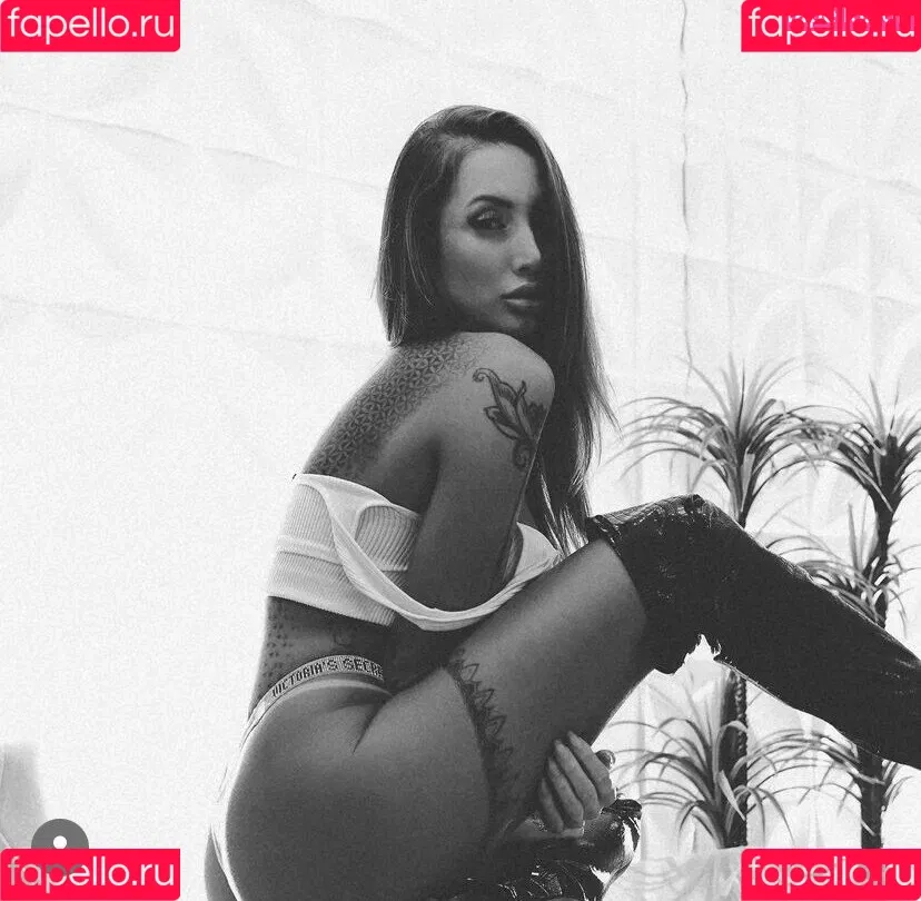 Jheniffer Lopes Onlyfans Photo Gallery 