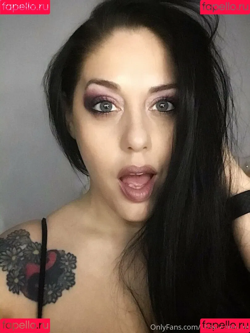 missleanalee Onlyfans Photo Gallery 