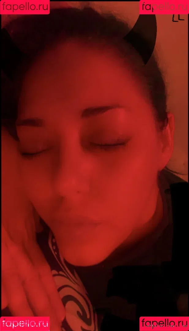 missleanalee Onlyfans Photo Gallery 