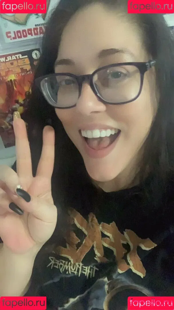 missleanalee Onlyfans Photo Gallery 