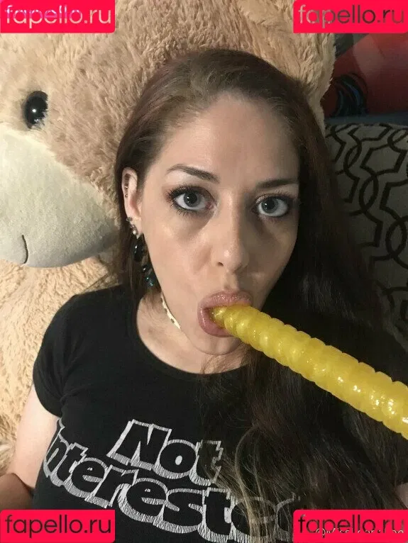 missleanalee Onlyfans Photo Gallery 
