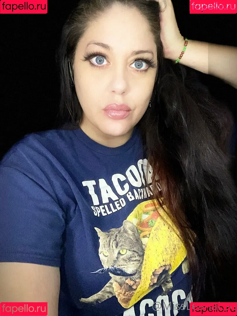 missleanalee Onlyfans Photo Gallery 