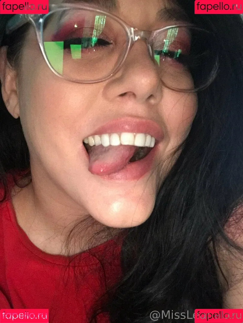 missleanalee Onlyfans Photo Gallery 