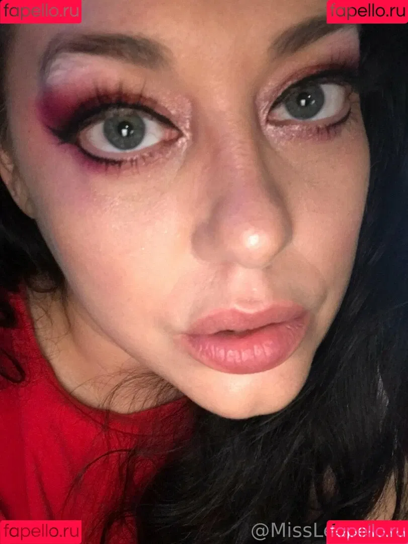 missleanalee Onlyfans Photo Gallery 