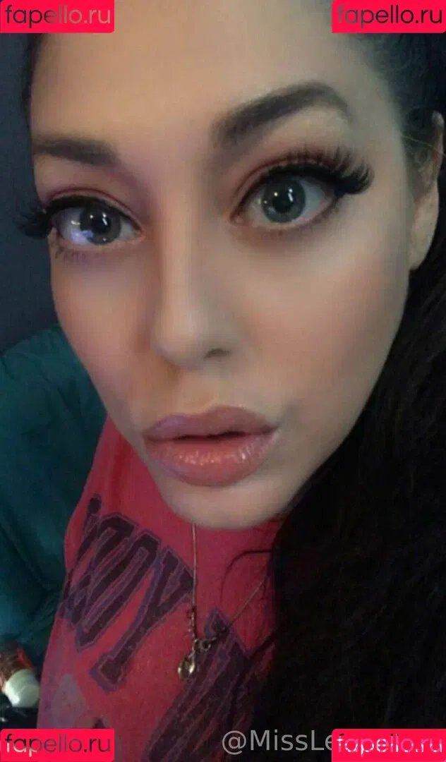 missleanalee Onlyfans Photo Gallery 