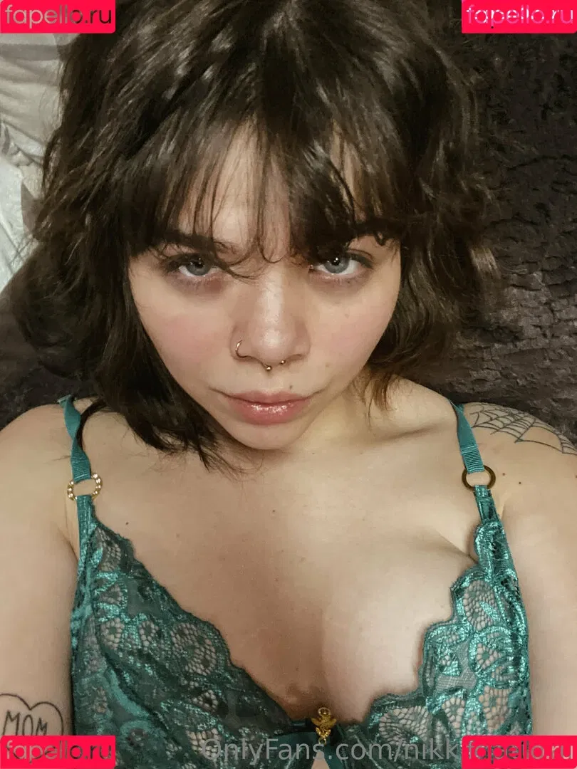 nikkiinatural Onlyfans Photo Gallery 