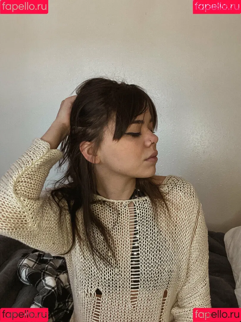 nikkiinatural Onlyfans Photo Gallery 