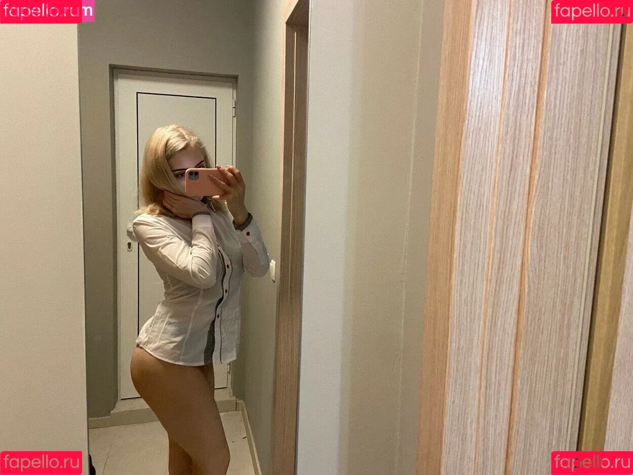 Athena Cosplay Onlyfans Photo Gallery 