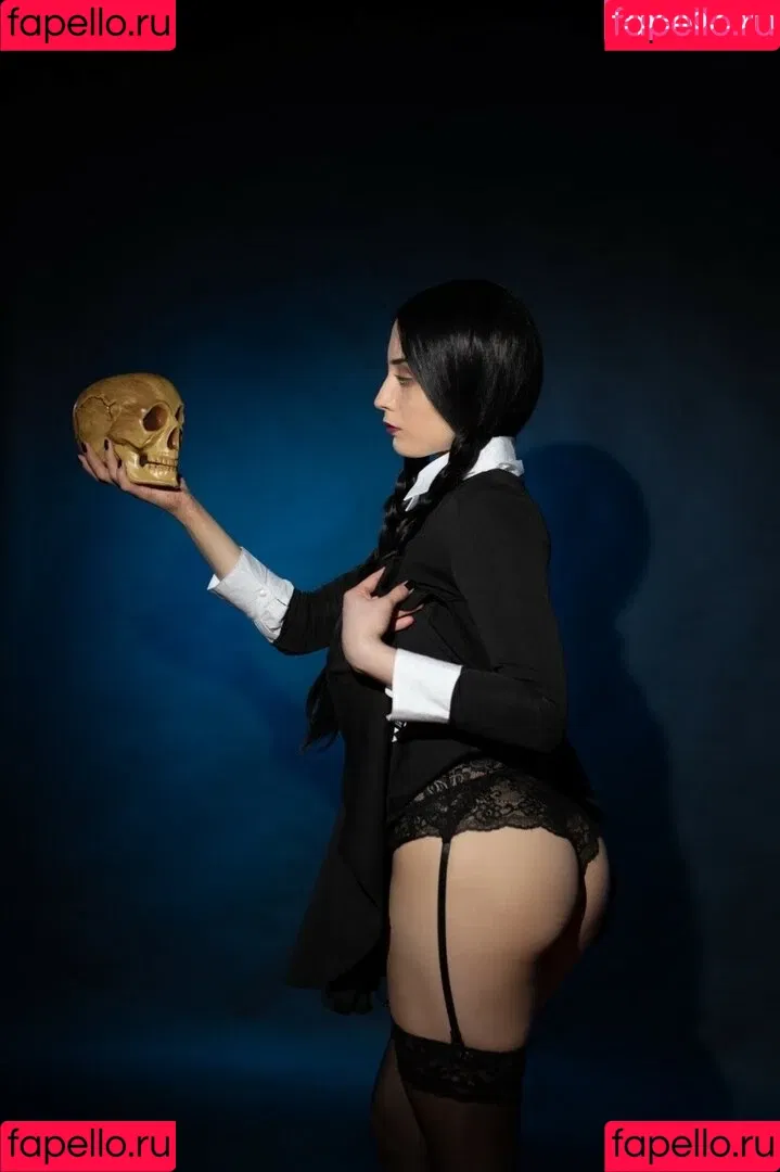 Athena Cosplay Onlyfans Photo Gallery 