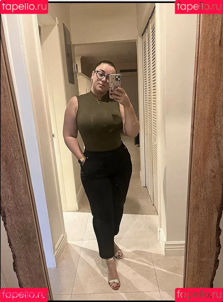 Tiffany Cappotelli Onlyfans Photo Gallery 