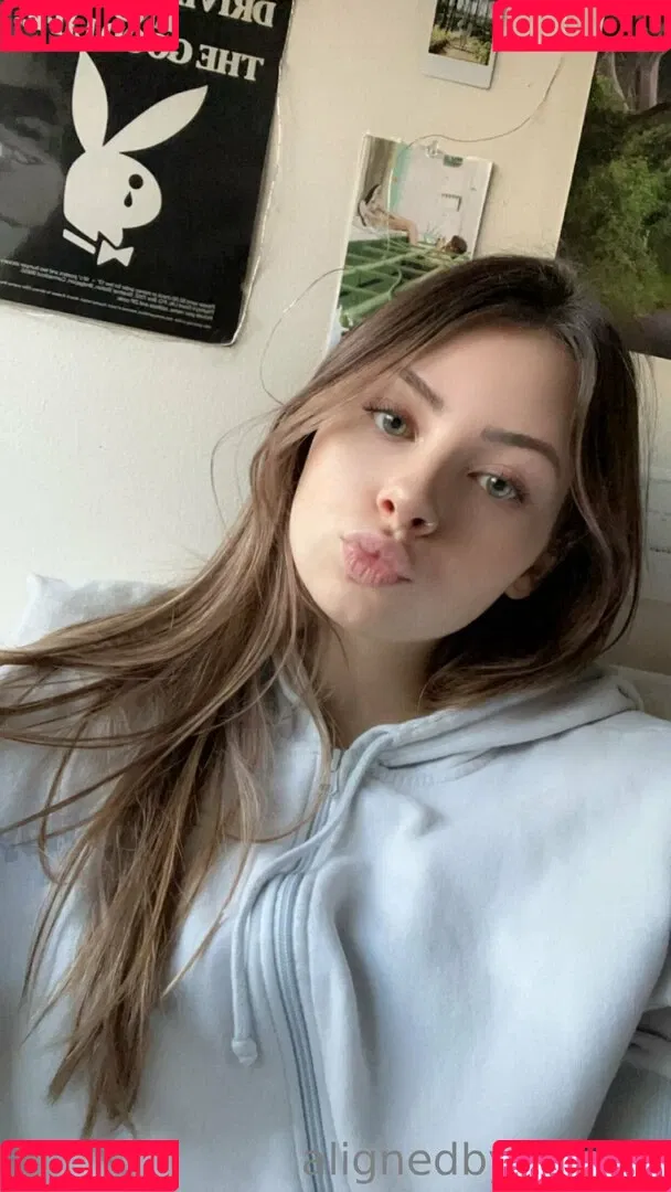 alignedbyjuniper Onlyfans Photo Gallery 