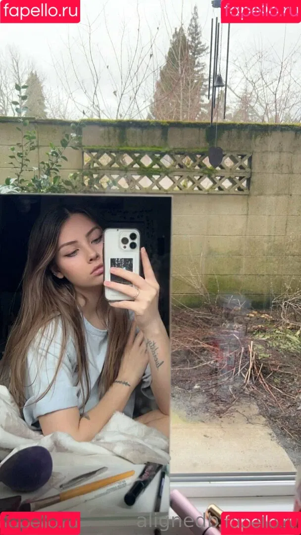 alignedbyjuniper Onlyfans Photo Gallery 