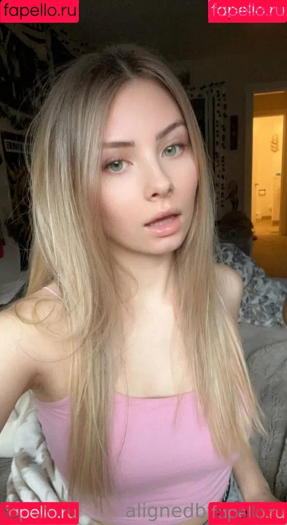 alignedbyjuniper Onlyfans Photo Gallery 