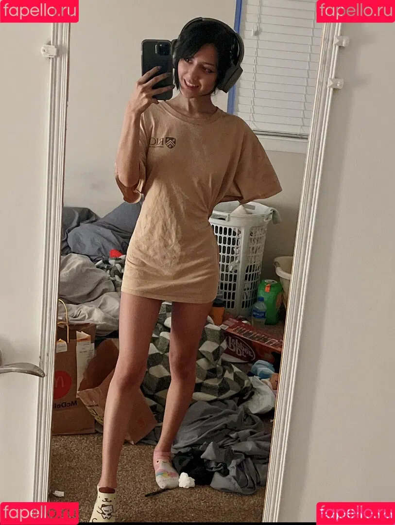 Eveable Onlyfans Photo Gallery 