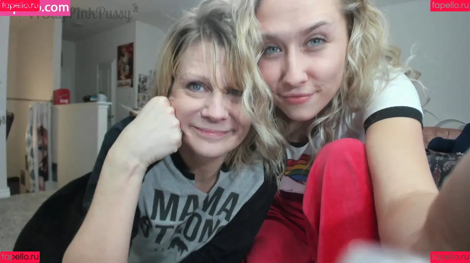 Daughter_Mother Onlyfans Photo Gallery 