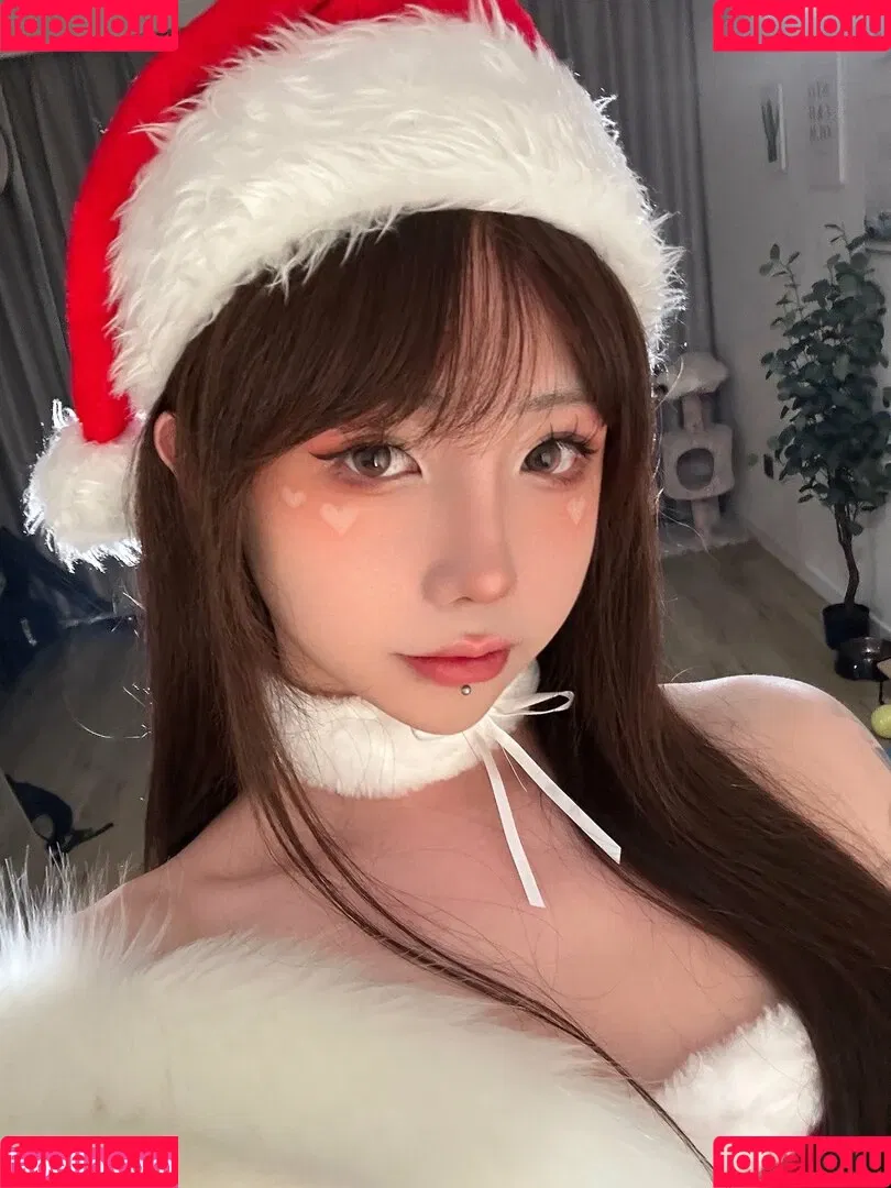 shiliuyelei Onlyfans Photo Gallery 